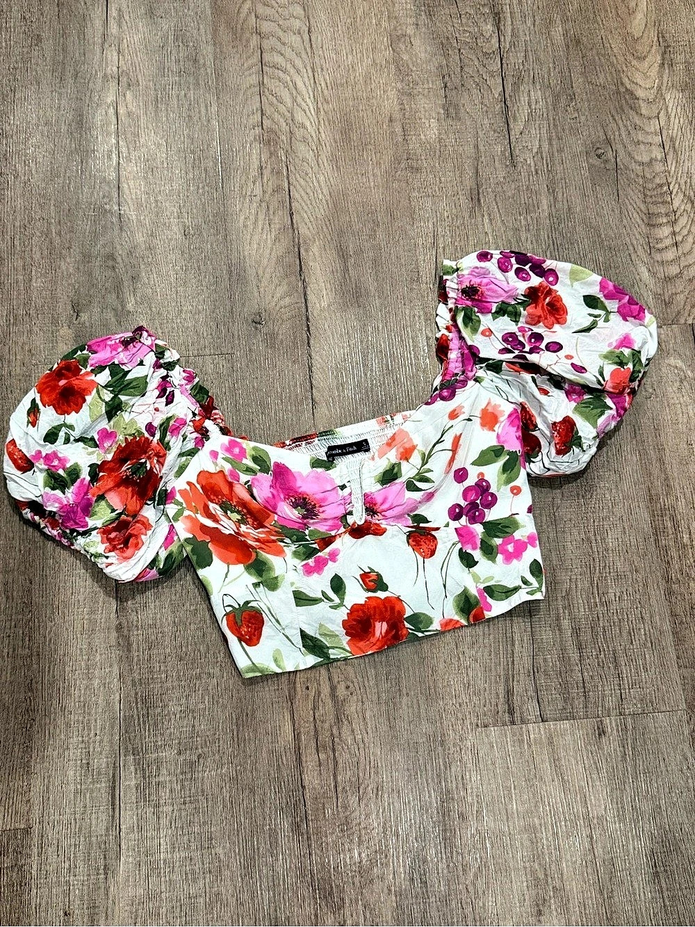 Abercrombie & Fitch Floral Puff Sleeve Crop Top in White & Pink Size Small Like